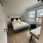 Pensión Haus Breslau 4*