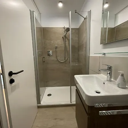 בית הארחה Haus Breslau